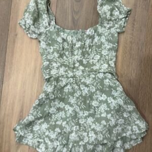 miami Sage Green Floral Square-Neck Tunic